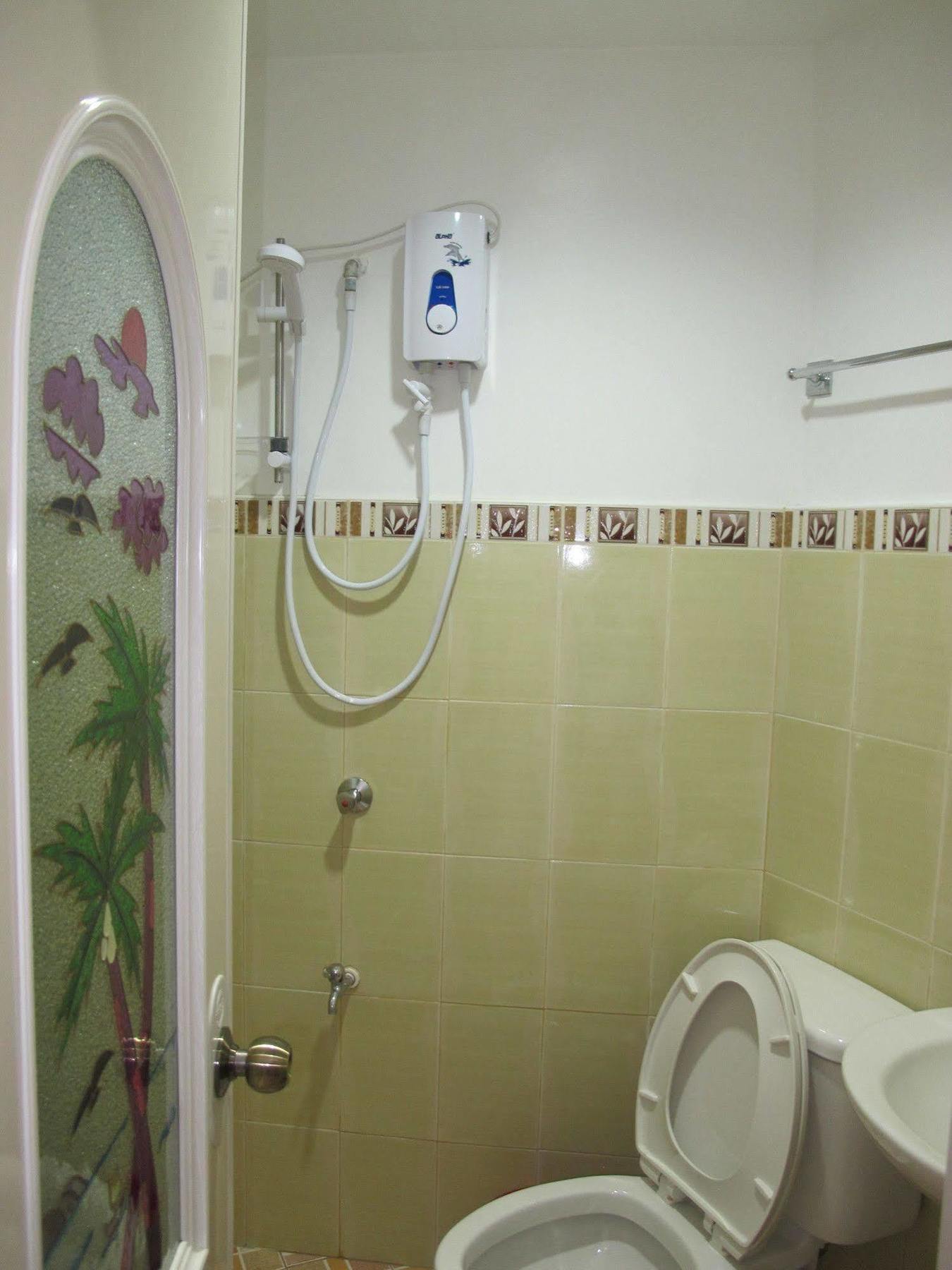 Cool Stay Inn Balabag  Bagian luar foto